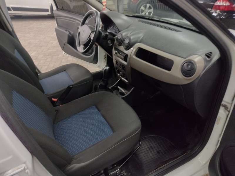 SANDERO 1.0 AUTHENTIQUE 16V FLEX 4P MANUAL - 2010 - CAXIAS DO SUL