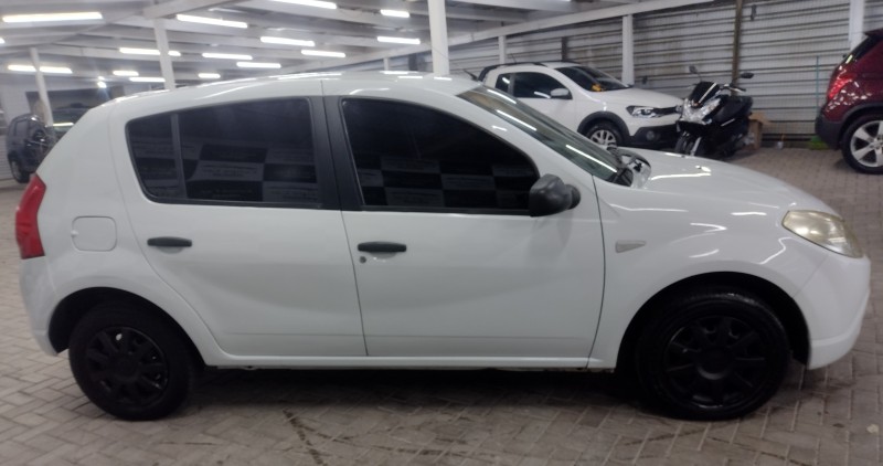 SANDERO 1.0 AUTHENTIQUE 16V FLEX 4P MANUAL - 2010 - CAXIAS DO SUL