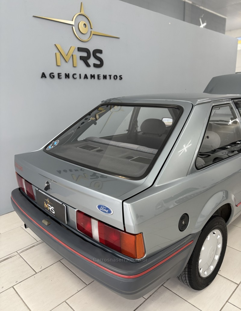 ESCORT 1.0 HOBBY 8V GASOLINA 2P MANUAL - 1994 - CAXIAS DO SUL