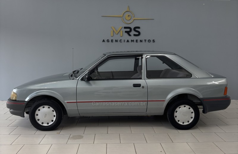 escort 1.0 hobby 8v gasolina 2p manual 1994 caxias do sul