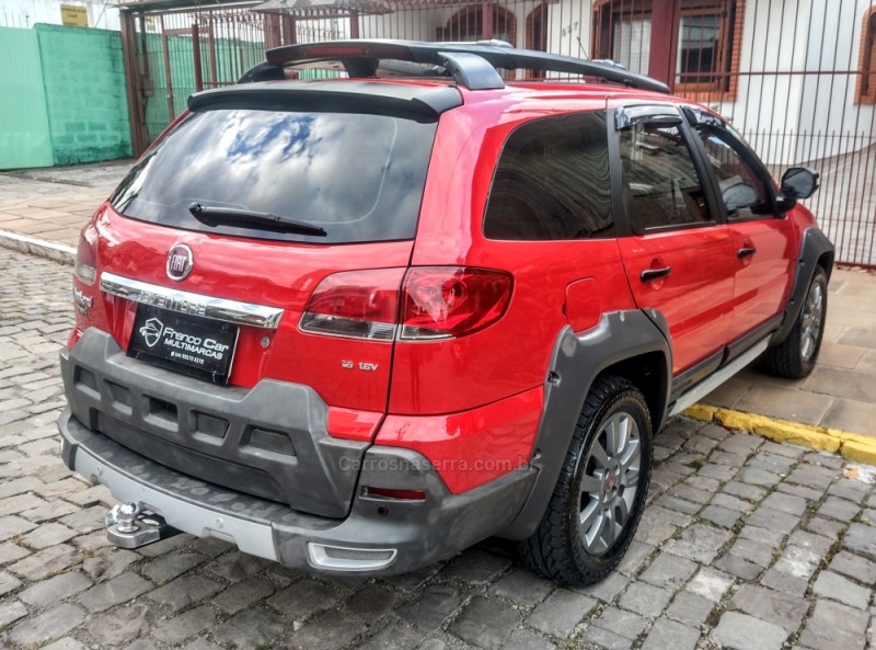 PALIO 1.8 MPI ADVENTURE LOCKER WEEKEND 8V FLEX 4P MANUAL - 2015 - CAXIAS DO SUL