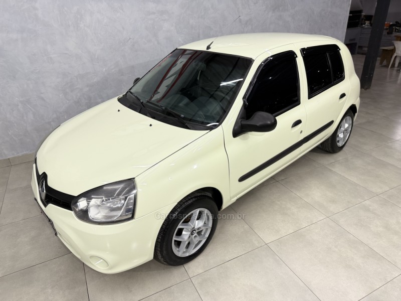 CLIO 1.0 EXPRESSION 16V FLEX 4P MANUAL - 2014 - SAPIRANGA