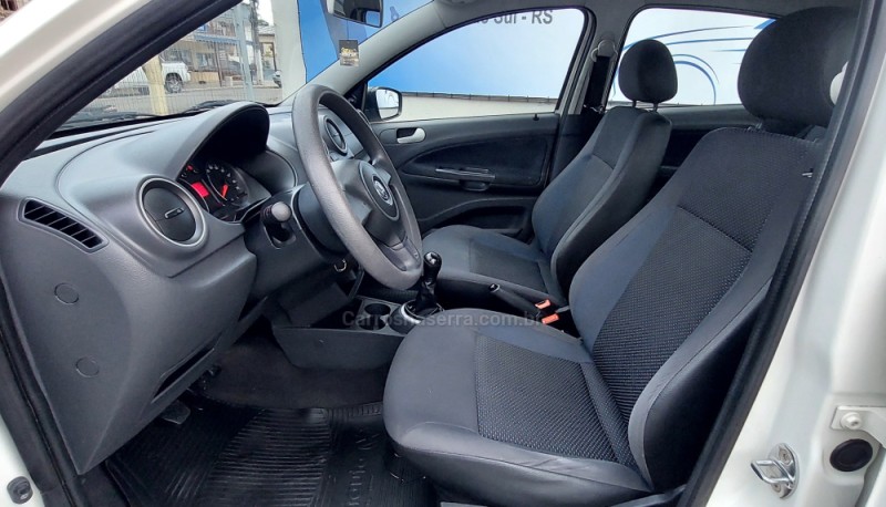 GOL 1.0 MI SPECIAL 8V FLEX 4P MANUAL - 2015 - SALVADOR DO SUL