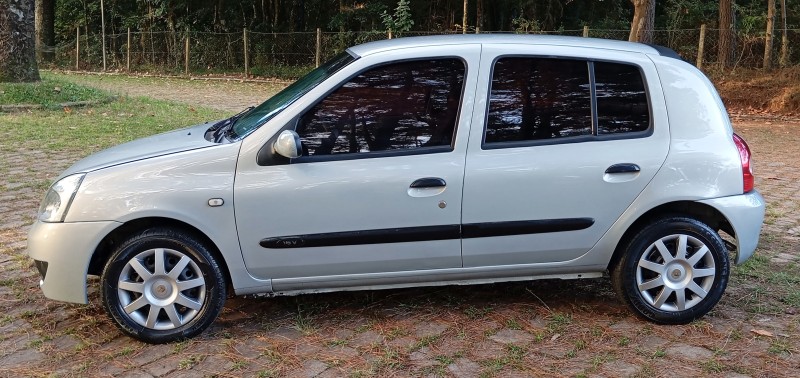 CLIO 1.0 AUTHENTIQUE 16V HI-FLEX 4P MANUAL - 2008 - CAXIAS DO SUL