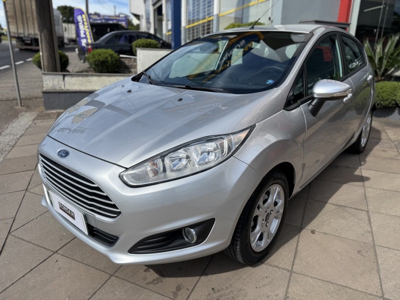 FIESTA 1.6 SE HATCH 16V FLEX 4P AUTOMÁTICO - 2015 - FARROUPILHA