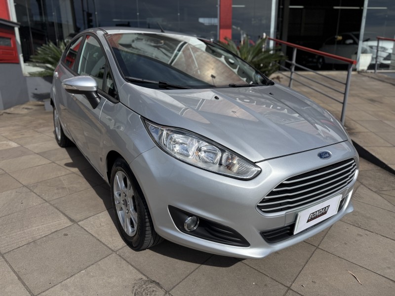 FIESTA 1.6 SE HATCH 16V FLEX 4P AUTOMÁTICO - 2015 - FARROUPILHA
