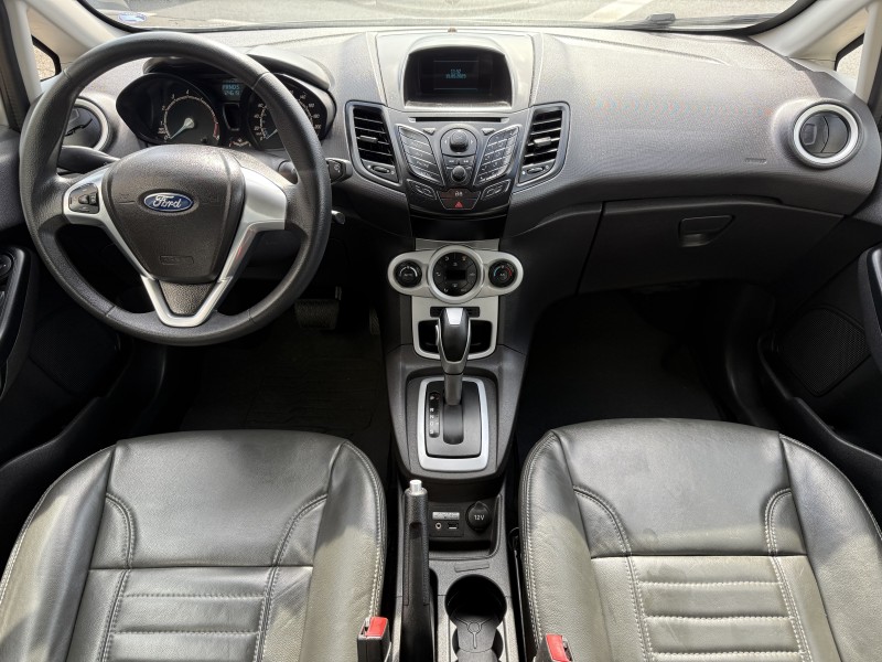FIESTA 1.6 SE HATCH 16V FLEX 4P AUTOMÁTICO - 2015 - FARROUPILHA