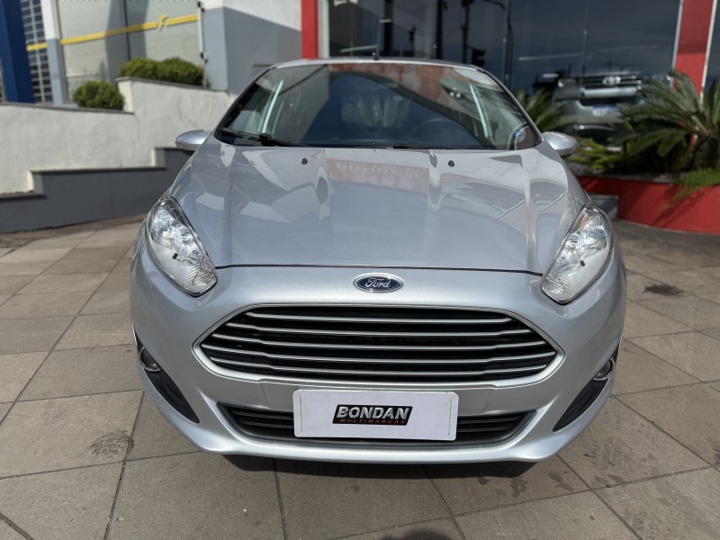 FIESTA 1.6 SE HATCH 16V FLEX 4P AUTOMÁTICO - 2015 - FARROUPILHA