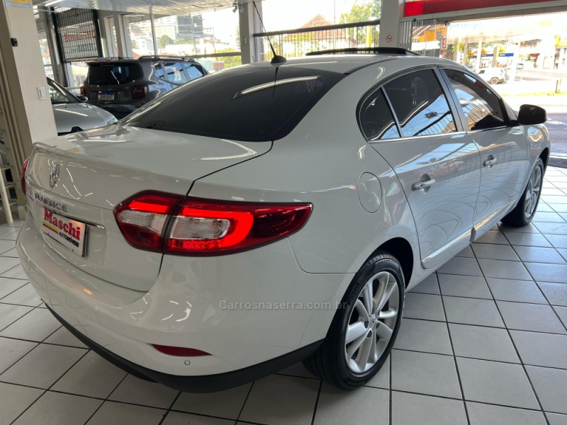 FLUENCE 2.0 PRIVILÉGE 16V FLEX 4P AUTOMÁTICO - 2015 - CAXIAS DO SUL