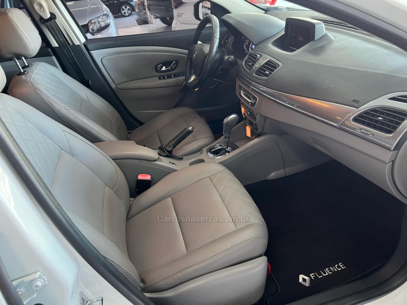 FLUENCE 2.0 PRIVILÉGE 16V FLEX 4P AUTOMÁTICO - 2015 - CAXIAS DO SUL