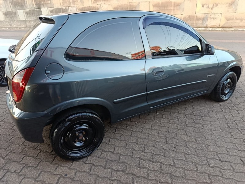 CELTA 1.0 MPFI VHCE SPIRIT 8V FLEX 2P MANUAL - 2008 - PORTãO