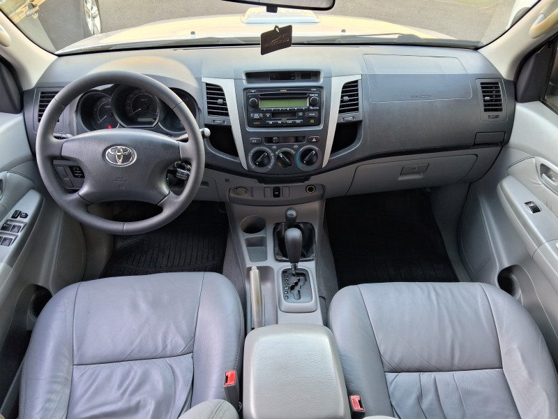 HILUX 3.0 SRV 4X4 CD 16V TURBO INTERCOOLER DIESEL 4P AUTOMÁTICO - 2007 - SãO SEBASTIãO DO CAí