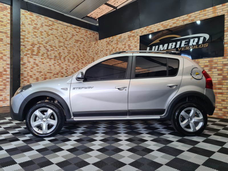 SANDERO 1.6 STEPWAY 16V FLEX 4P MANUAL - 2009 - FARROUPILHA