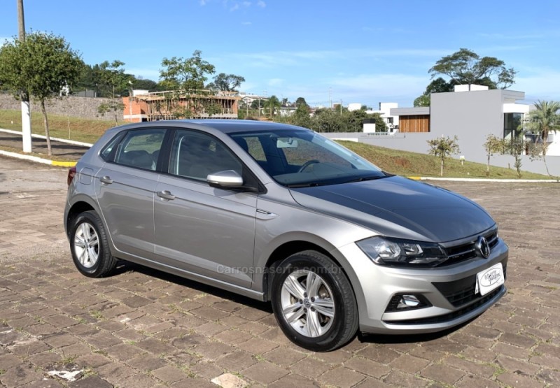 POLO 1.0 200 TSI COMFORTLINE AUTOMÁTICO