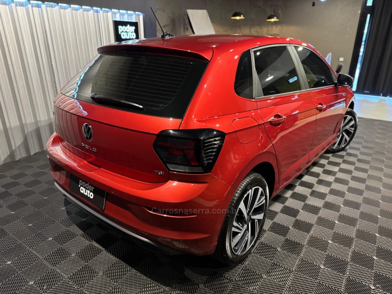 POLO 1.0 170 TSI 12V HIGHLINE FLEX 4P AUTOMÁTICO - 2024 - FARROUPILHA