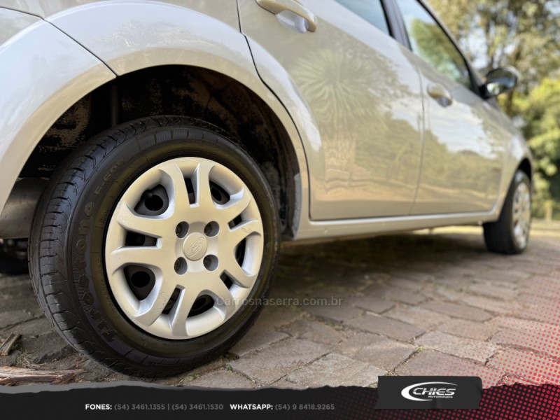 FIESTA 1.6 MPI CLASS HATCH 8V FLEX 4P MANUAL - 2013 - CARLOS BARBOSA
