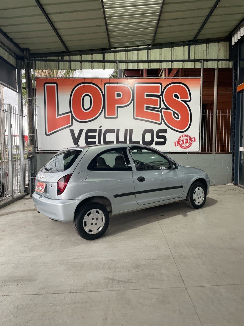 CELTA 1.0 MPFI LS 8V FLEX 2P MANUAL - 2012 - PORTãO