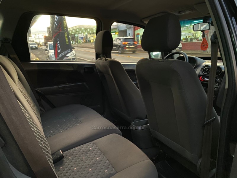 ECOSPORT 1.6 XLS 8V GASOLINA 4P MANUAL - 2005 - VACARIA