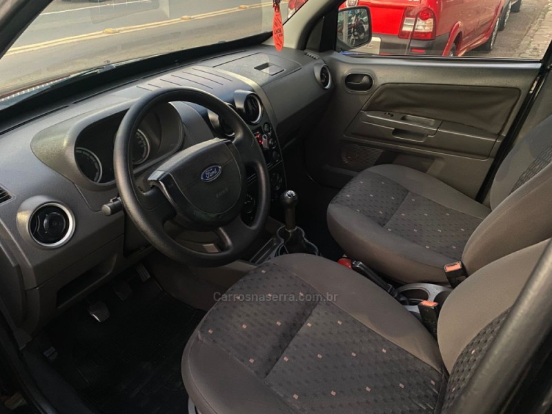 ECOSPORT 1.6 XLS 8V GASOLINA 4P MANUAL - 2005 - VACARIA