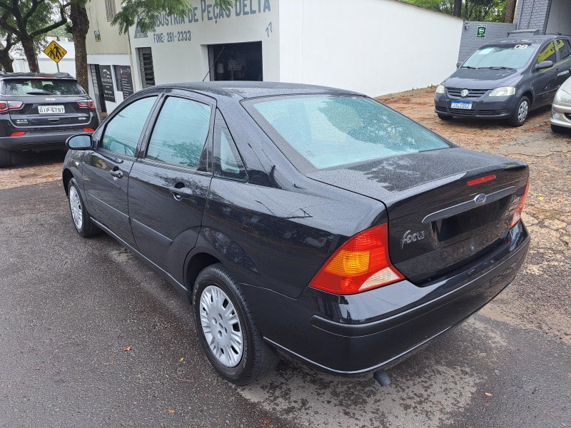 FOCUS 1.6 GLX SEDAN 8V FLEX 4P MANUAL - 2008 - FARROUPILHA