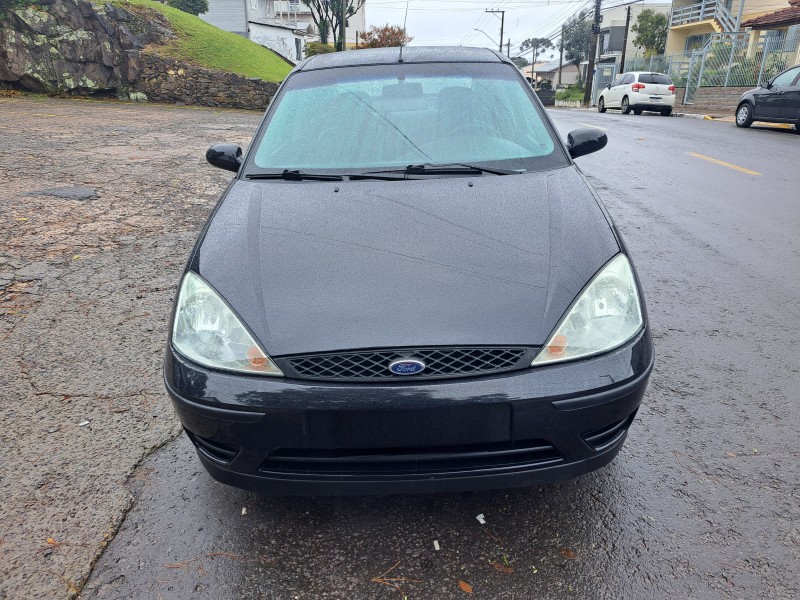FOCUS 1.6 GLX SEDAN 8V FLEX 4P MANUAL - 2008 - FARROUPILHA