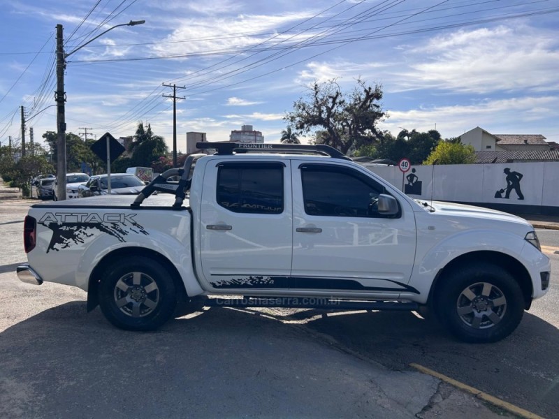 FRONTIER 2.5 SV ATTACK 4X4 CD TURBO ELETRONIC DIESEL 4P AUTOMÁTICO - 2017 - VENâNCIO AIRES