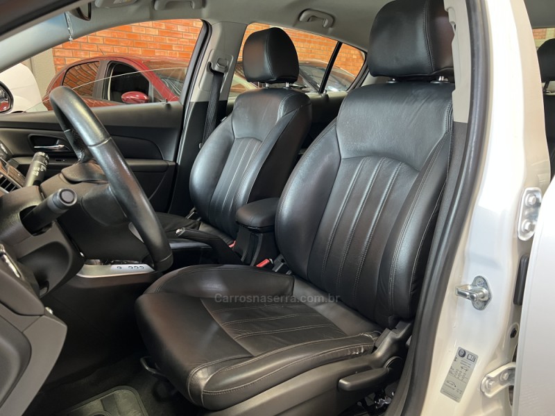 CRUZE 1.8 LT SPORT6 16V FLEX 4P AUTOMÁTICO - 2015 - BENTO GONçALVES