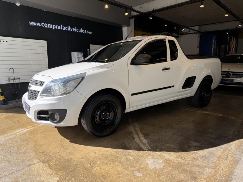 MONTANA 1.4 MPFI LS CS 8V FLEX 2P MANUAL