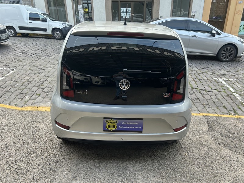UP 1.0 TSI MOVE UP 12V FLEX 4P MANUAL - 2018 - GARIBALDI