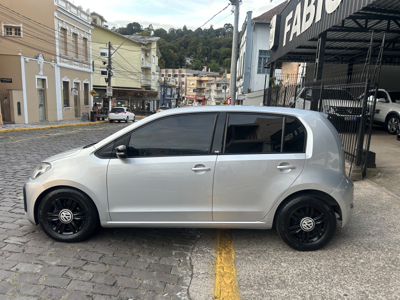 UP 1.0 TSI MOVE UP 12V FLEX 4P MANUAL