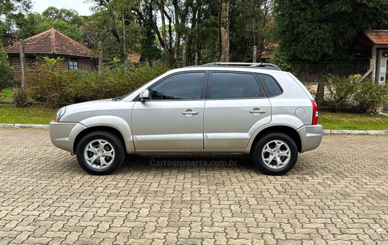 TUCSON 2.0 MPFI GL 16V 142CV 2WD GASOLINA 4P AUTOMÁTICO - 2010 - CANELA