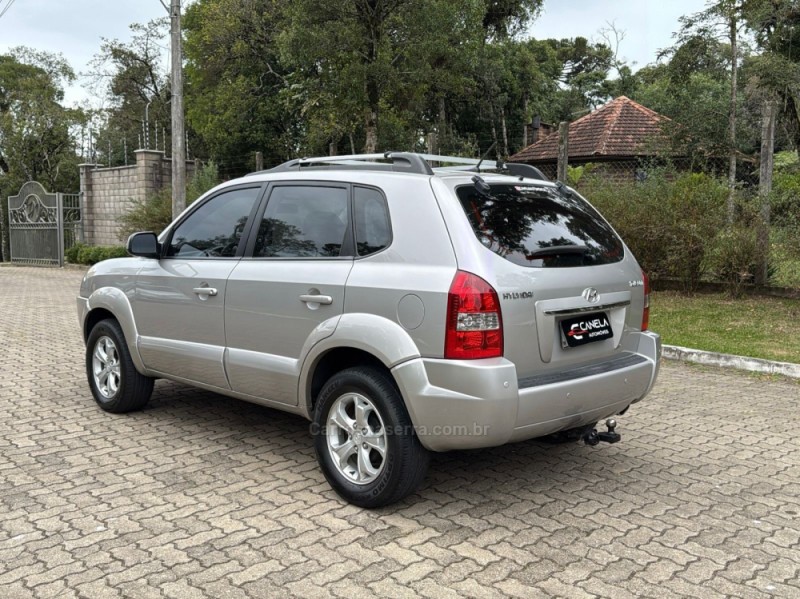 TUCSON 2.0 MPFI GL 16V 142CV 2WD GASOLINA 4P AUTOMÁTICO - 2010 - CANELA