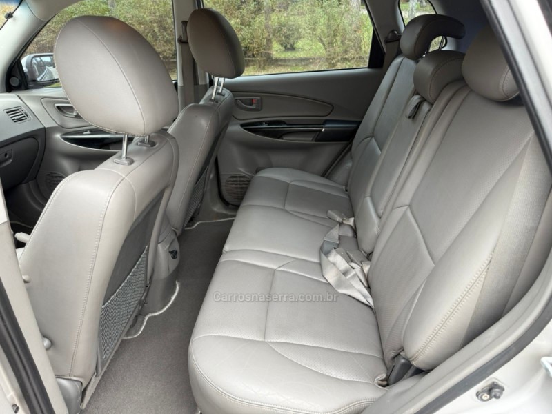 TUCSON 2.0 MPFI GL 16V 142CV 2WD GASOLINA 4P AUTOMÁTICO - 2010 - CANELA