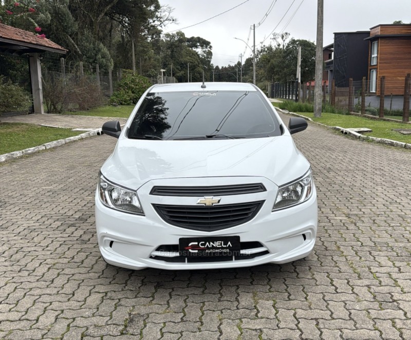 PRISMA 1.0 MPFI JOY 8V FLEX 4P MANUAL - 2018 - CANELA