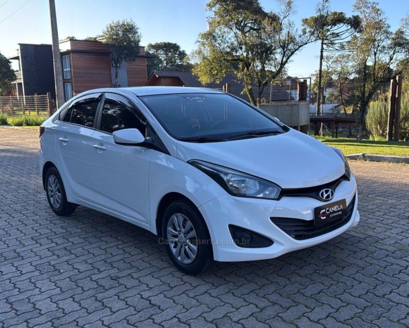 HB20S 1.0 COMFORT 12V FLEX 4P MANUAL - 2015 - CANELA