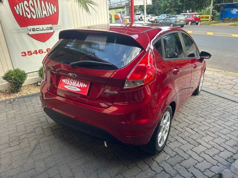 FIESTA 1.6 SEL HATCH 16V FLEX 4P MANUAL - 2017 - TRêS COROAS