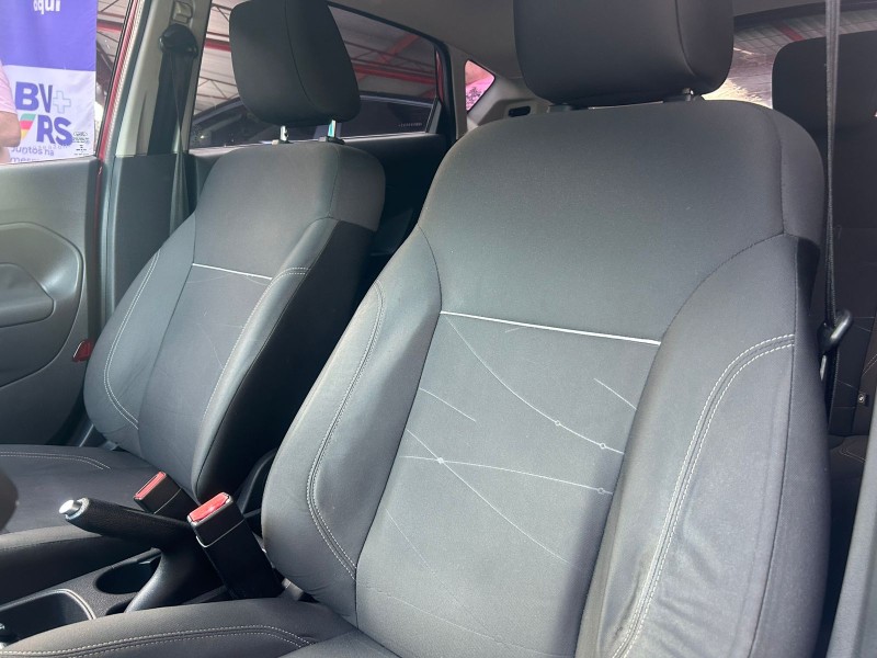 FIESTA 1.6 SEL HATCH 16V FLEX 4P MANUAL - 2017 - TRêS COROAS
