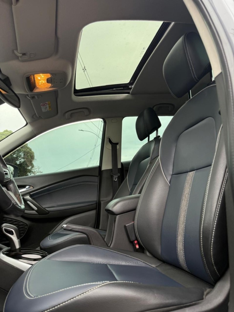 TRACKER 1.2 12V PREMIER TURBO FLEX 4P AUTOMÁTICO - 2022 - CANELA