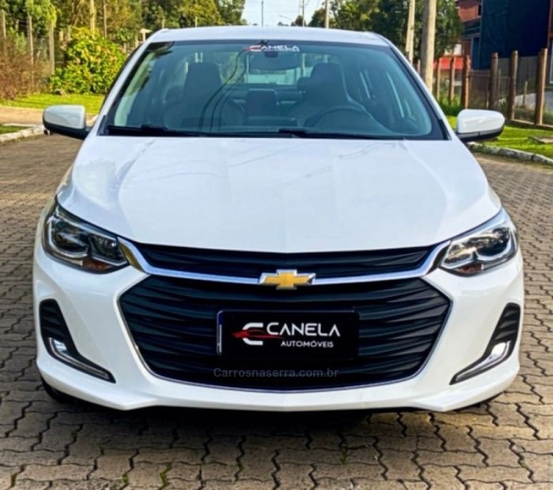 ONIX 1.0	PREMIER PLUS 12V TURBO FLEX 4P AUTOMÁTICO - 2021 - CANELA