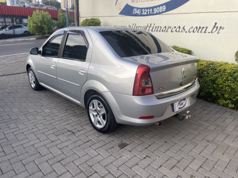 LOGAN 1.6 EXPRESSION 16V FLEX 4P MANUAL - 2013 - CAXIAS DO SUL