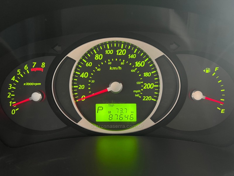 TUCSON 2.0 MPFI GL 16V 142CV 2WD GASOLINA 4P AUTOMÁTICO - 2015 - CAXIAS DO SUL