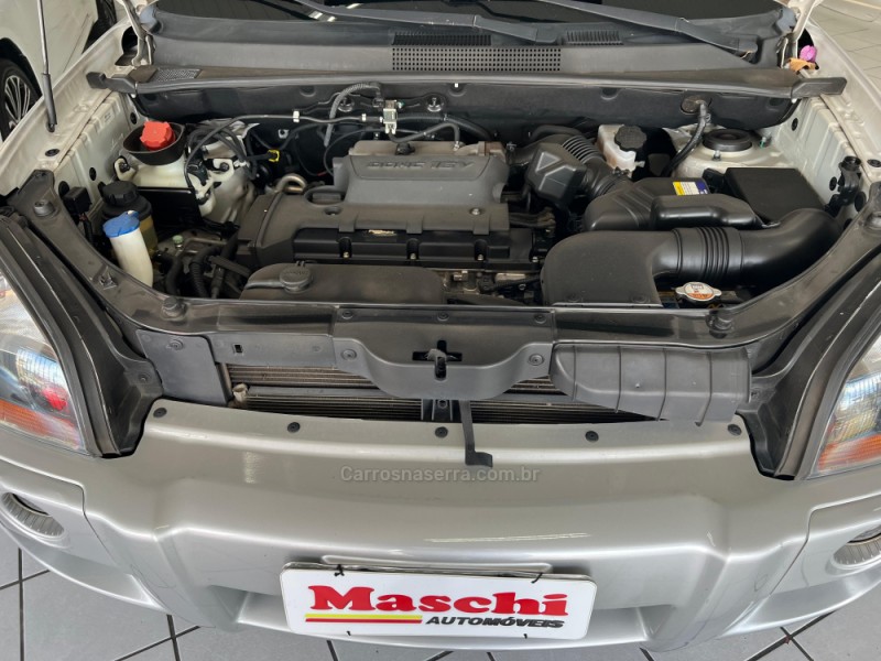 TUCSON 2.0 MPFI GL 16V 142CV 2WD GASOLINA 4P AUTOMÁTICO - 2015 - CAXIAS DO SUL