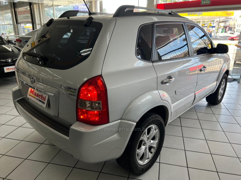 TUCSON 2.0 MPFI GL 16V 142CV 2WD GASOLINA 4P AUTOMÁTICO - 2015 - CAXIAS DO SUL
