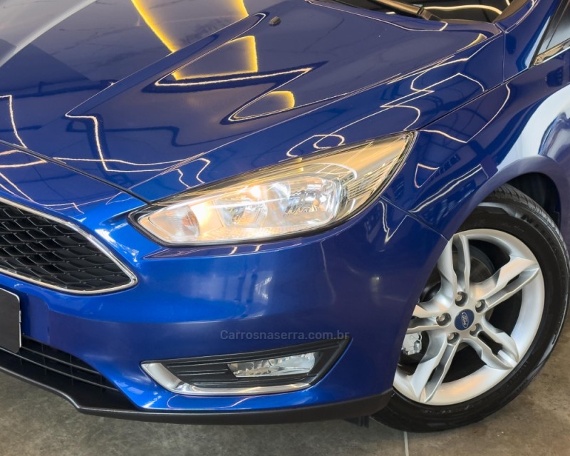 FOCUS 1.6 SE 16V FLEX 4P MANUAL - 2018 - GARIBALDI