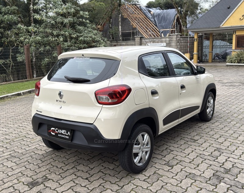 KWID 1.0 12V SCE FLEX ZEN MANUAL - 2021 - CANELA