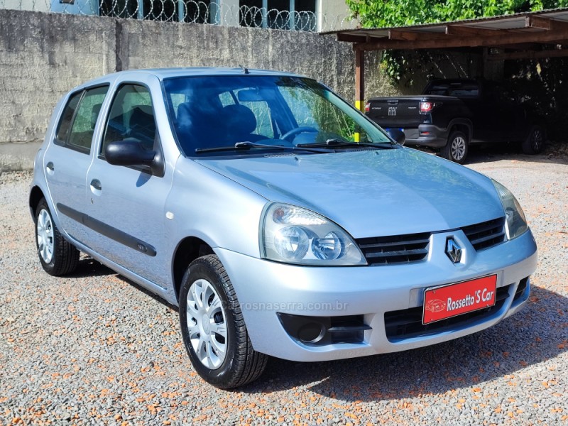 CLIO 1.0 EXPRESSION 16V FLEX 4P MANUAL - 2007 - FARROUPILHA