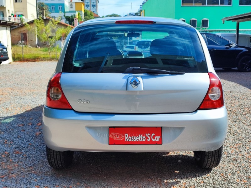 CLIO 1.0 EXPRESSION 16V FLEX 4P MANUAL - 2007 - FARROUPILHA