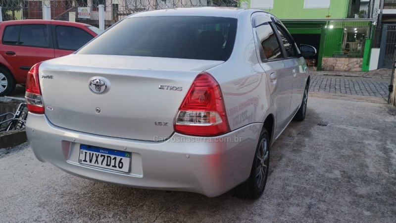 ETIOS 1.5 X SEDAN 16V FLEX 4P MANUAL - 2015 - CAXIAS DO SUL