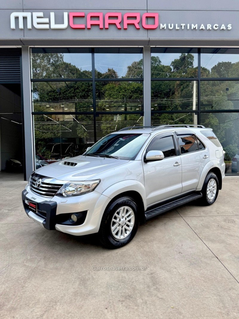 HILUX SW4 3.0 SRV 4X4 16V TURBO INTERCOOLER DIESEL 4P AUTOMÁTICO - 2012 - LAJEADO