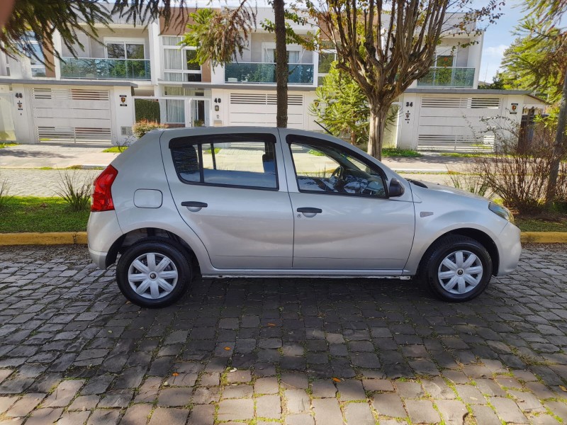 SANDERO 1.0 AUTHENTIQUE 16V FLEX 4P MANUAL - 2012 - FARROUPILHA